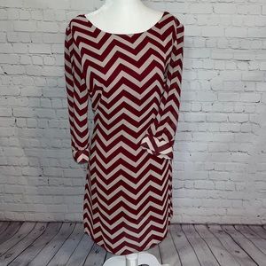 Maroon 3/4 Sleeve Chevron Striped Patterned Dress Size Medium